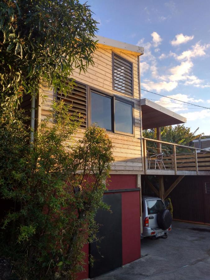 Lounge Des Hauts, 3 Maisons A L'Etang-Sale Avec Vue Sur L'Ocean Indien Et La Foret מראה חיצוני תמונה