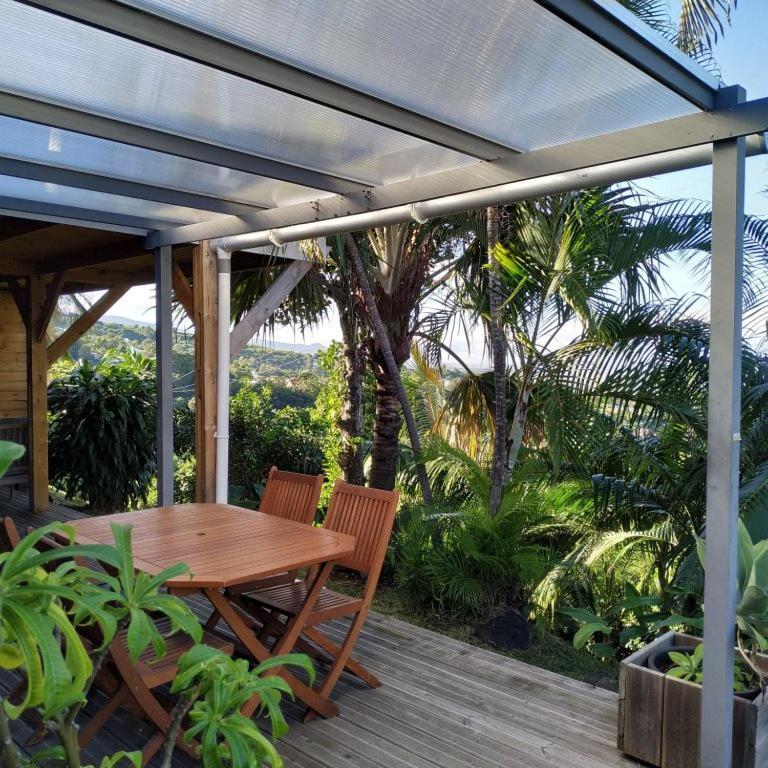 Lounge Des Hauts, 3 Maisons A L'Etang-Sale Avec Vue Sur L'Ocean Indien Et La Foret מראה חיצוני תמונה